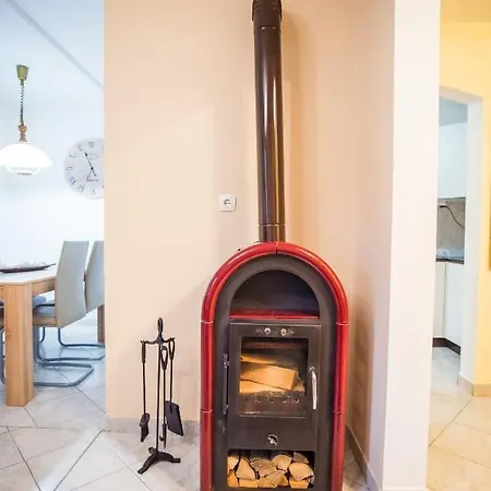 Veninsek Apartamento *