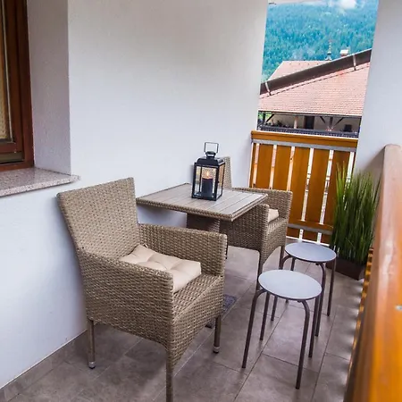 Veninsek Apartment *